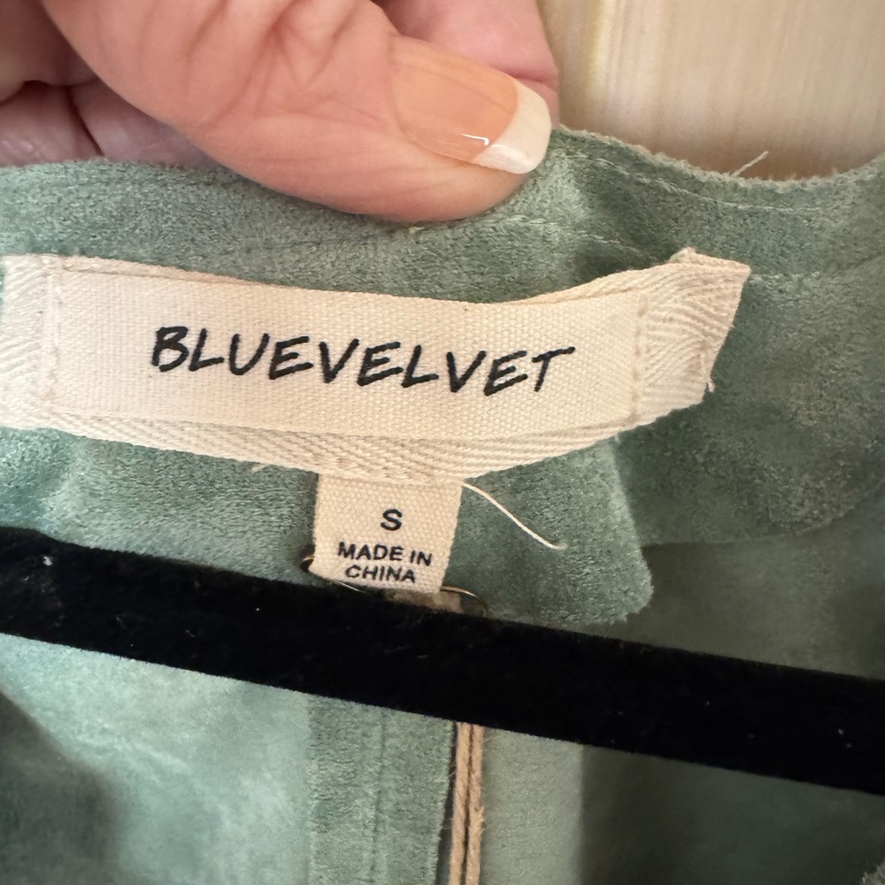 Blue Velvet suede like vest - Picture 2 of 4